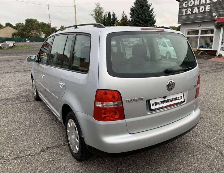 Volkswagen Touran 3