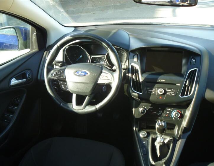 Ford Focus 13