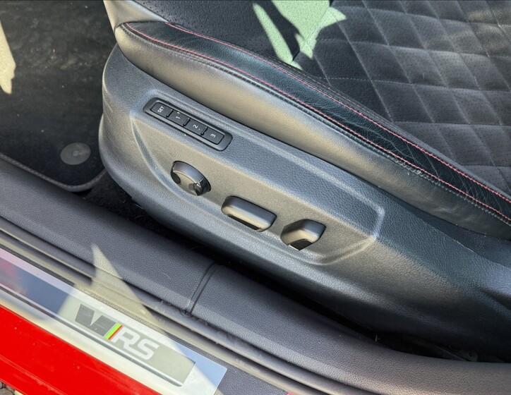 Škoda Octavia 12