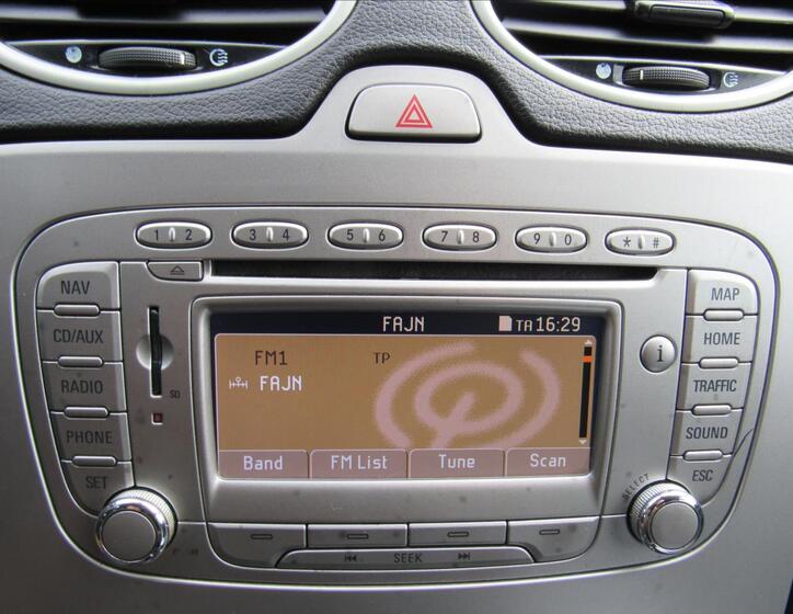 Ford Focus 16