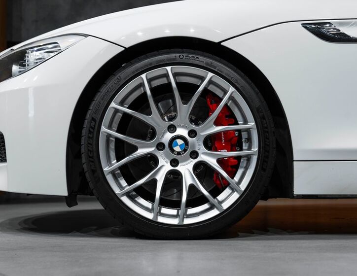 BMW Z4 8