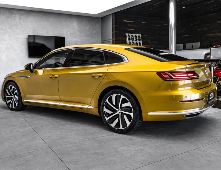 Volkswagen Arteon 6