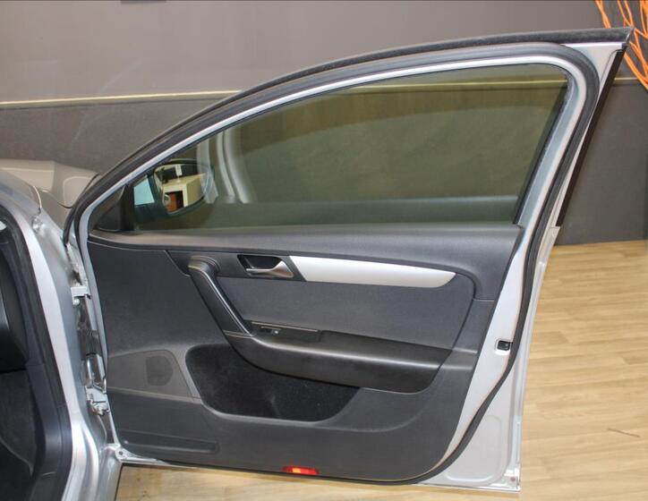 Volkswagen Passat 22