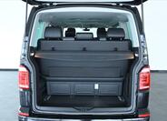 Volkswagen Multivan 11