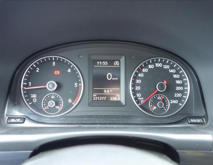 Volkswagen Touran 25