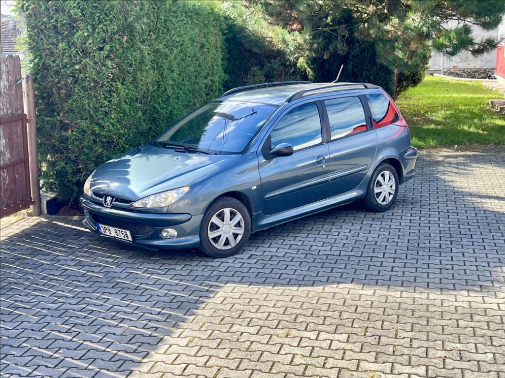 Peugeot 206