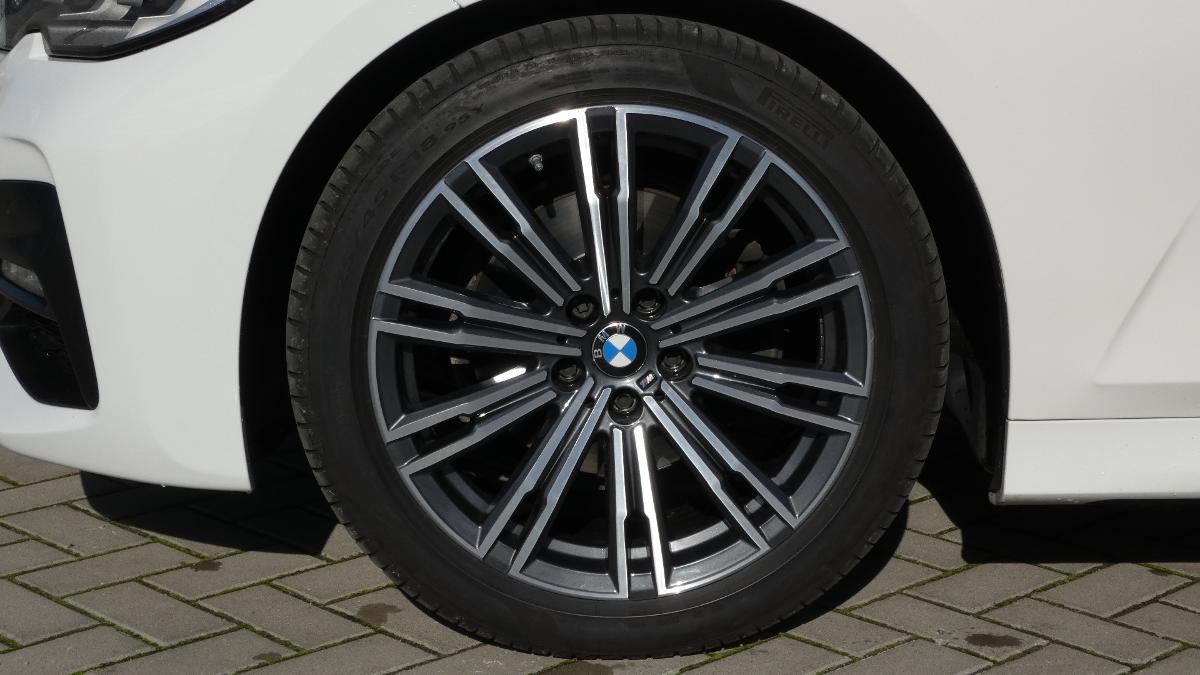 BMW Řada 3