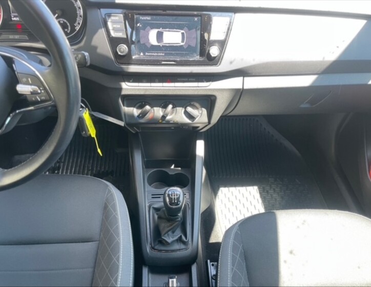 Škoda Fabia 10
