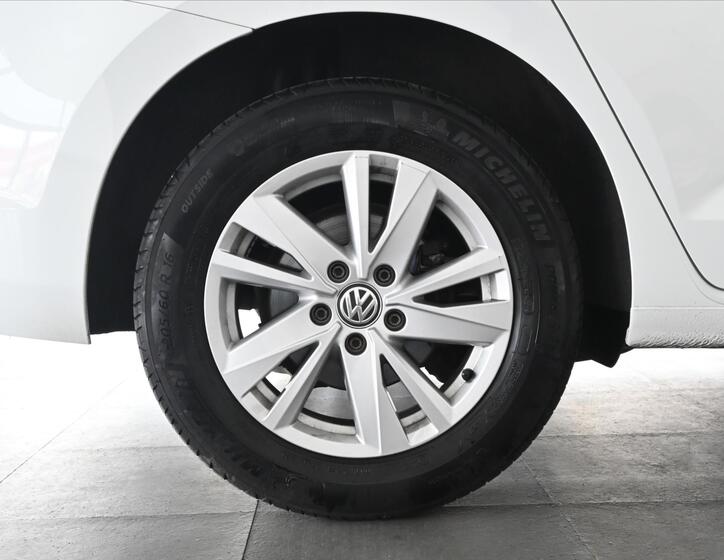 Volkswagen Touran 36