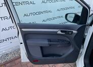 Volkswagen Touran 21