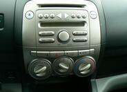 Daihatsu Sirion 13