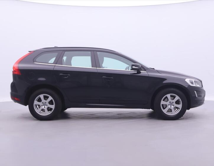 Volvo XC60 8