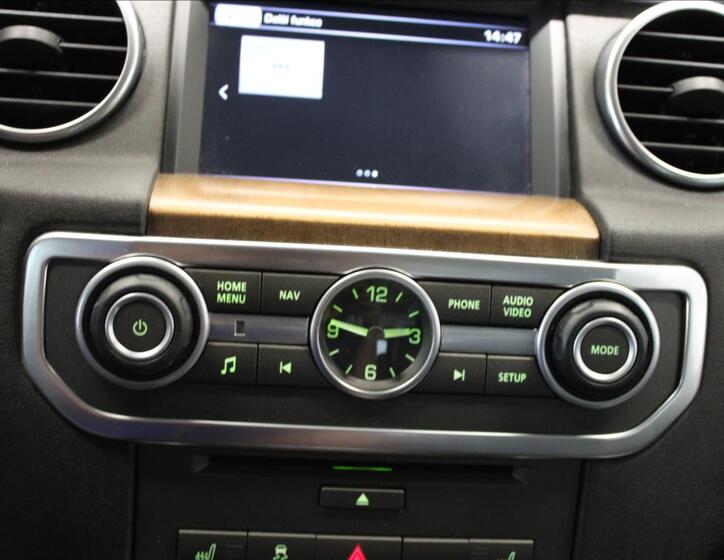 Land Rover Discovery 33