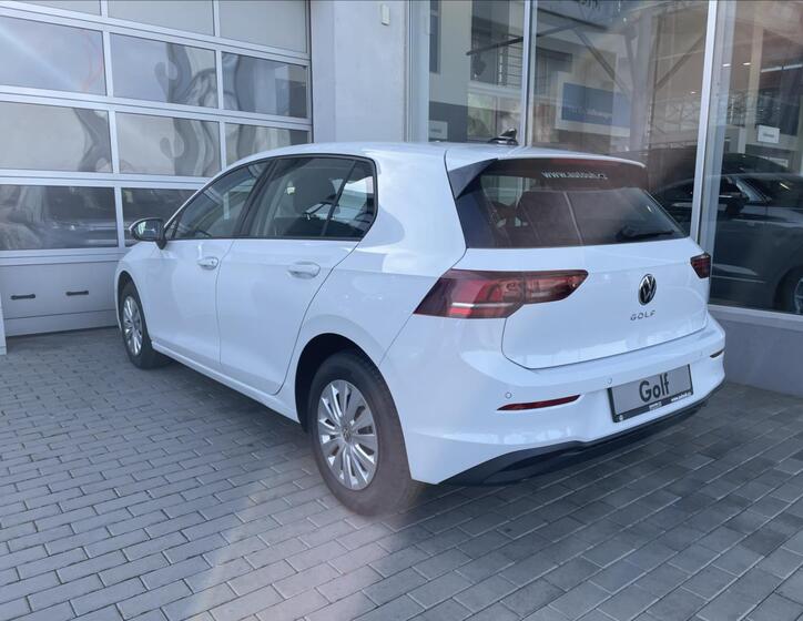 Volkswagen Golf 8