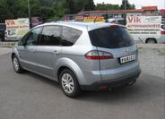 Ford S-MAX 5