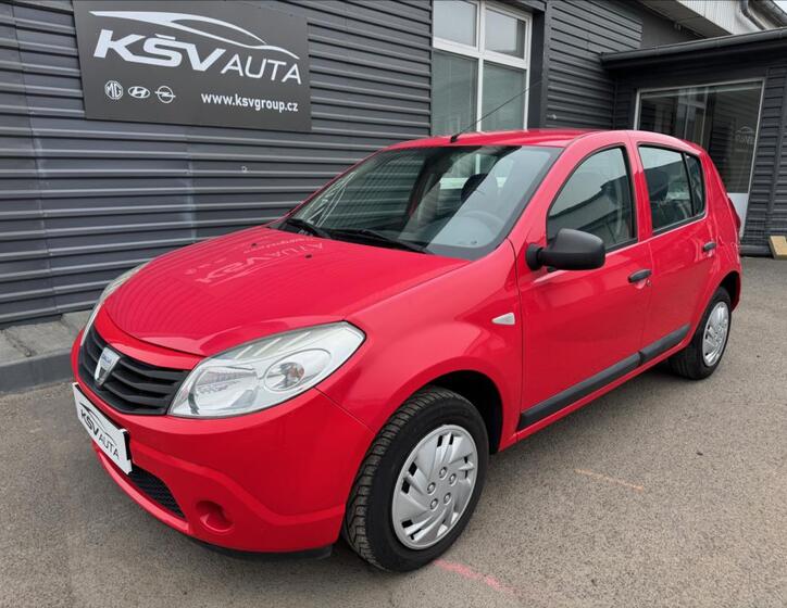 Dacia Sandero 1