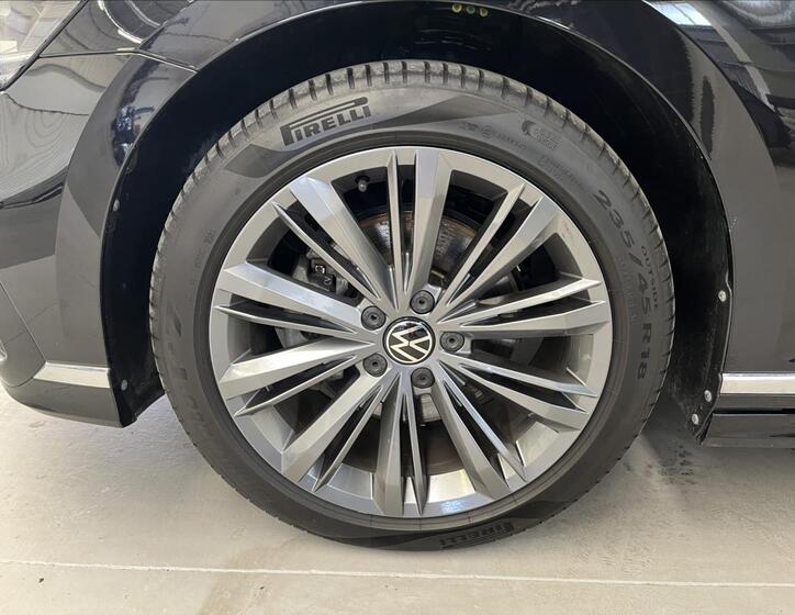 Volkswagen Passat 34