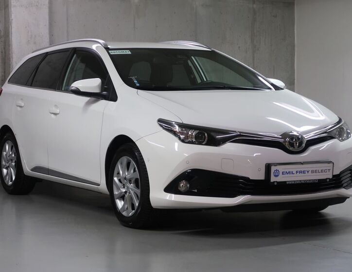 Toyota Auris 3