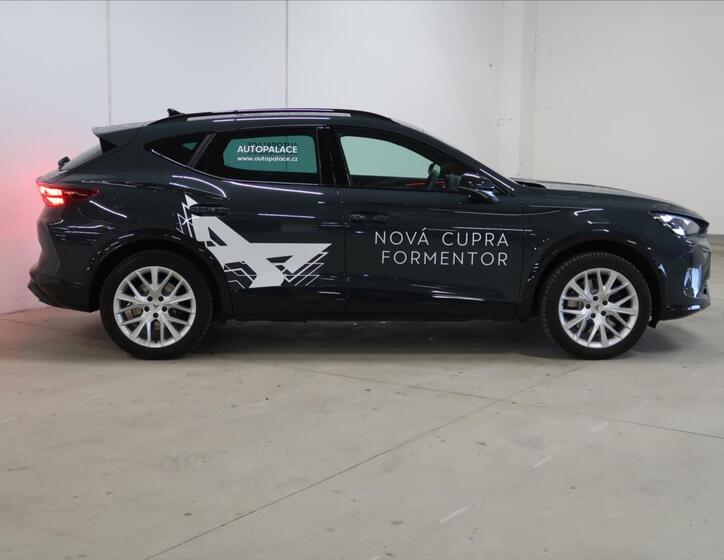 Cupra Formentor 6