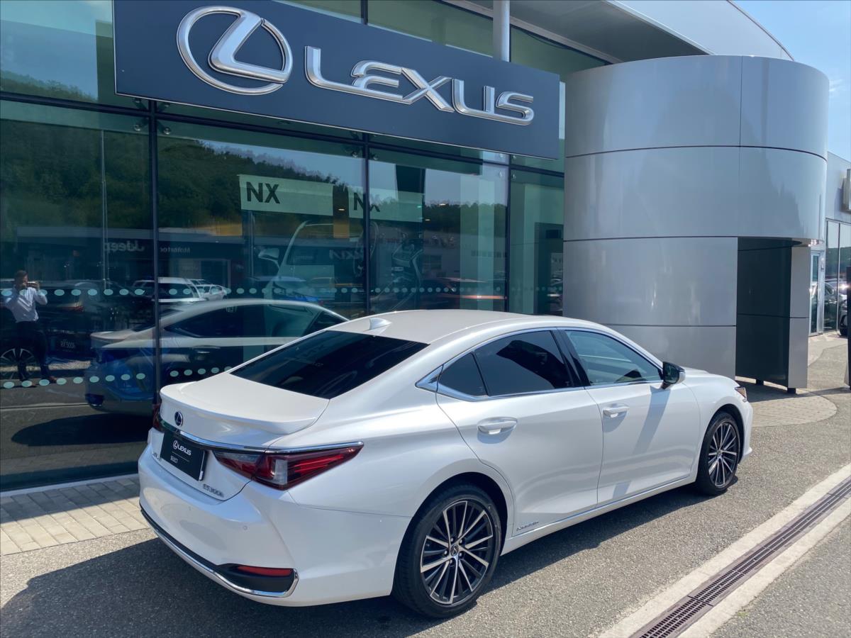 Lexus ES 300h