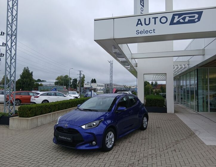Toyota Yaris 1