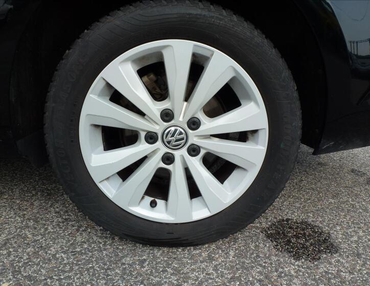 Volkswagen Golf 40