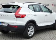 Volvo XC40 3
