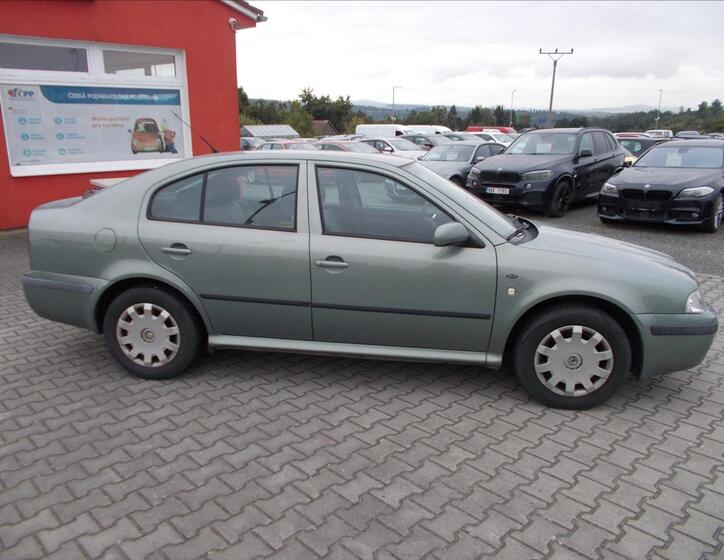 Škoda Octavia 9