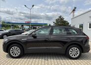 Volkswagen Touareg 3