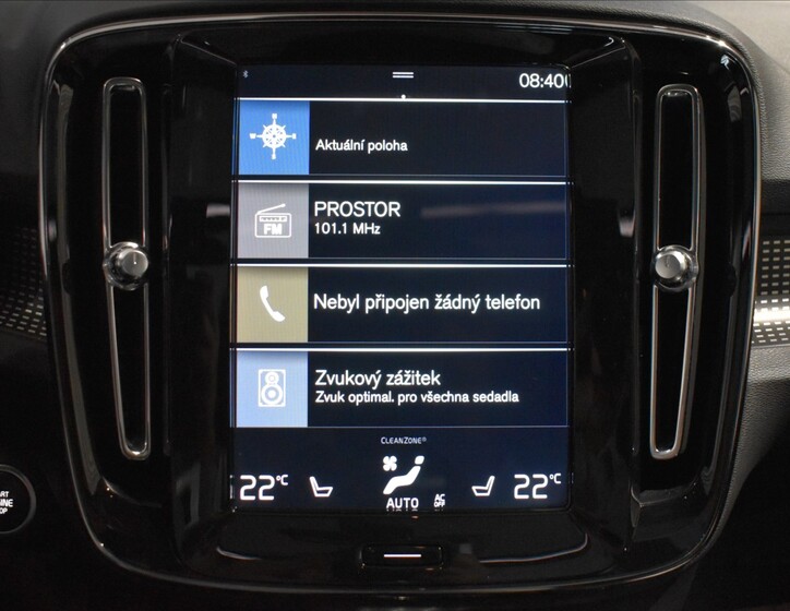 Volvo XC40 19