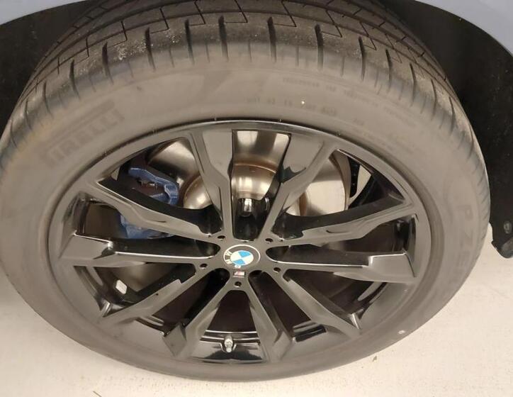 BMW X3 7