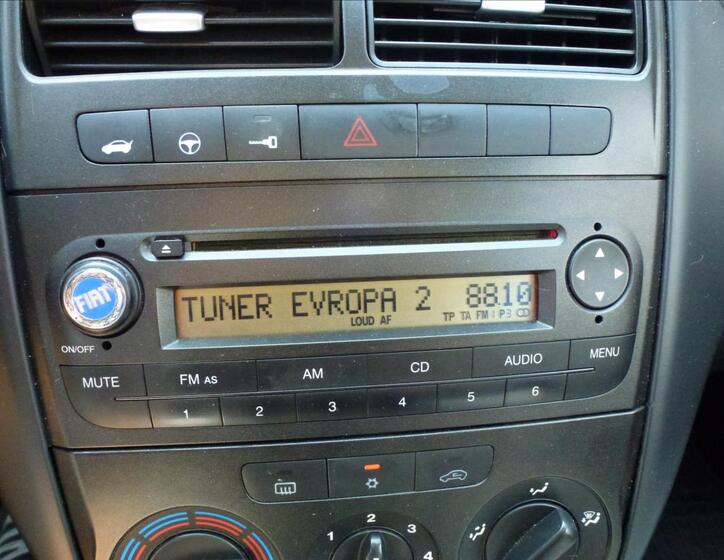 Fiat Grande Punto 29
