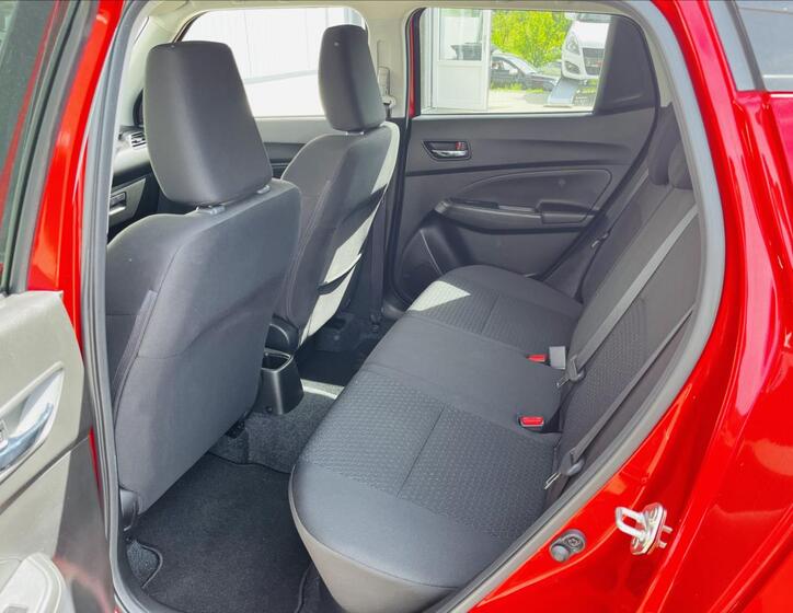 Suzuki Swift 23