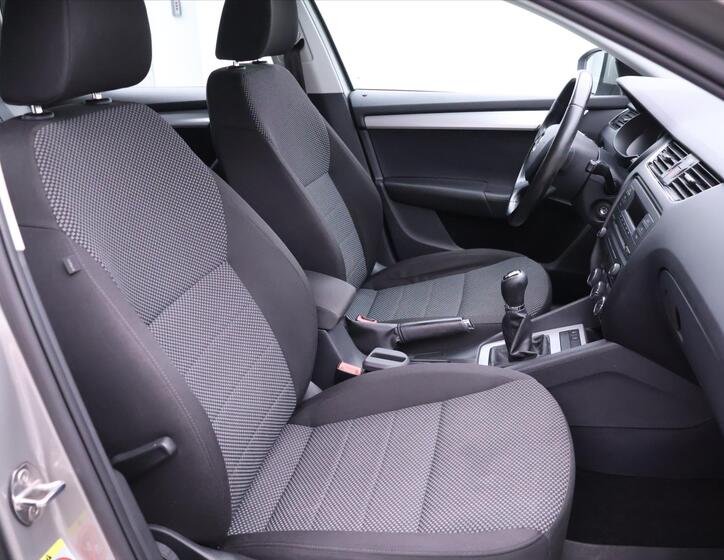 Škoda Octavia 12