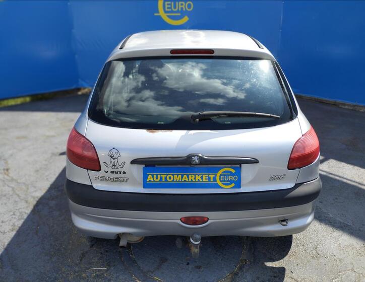 Peugeot 206 4