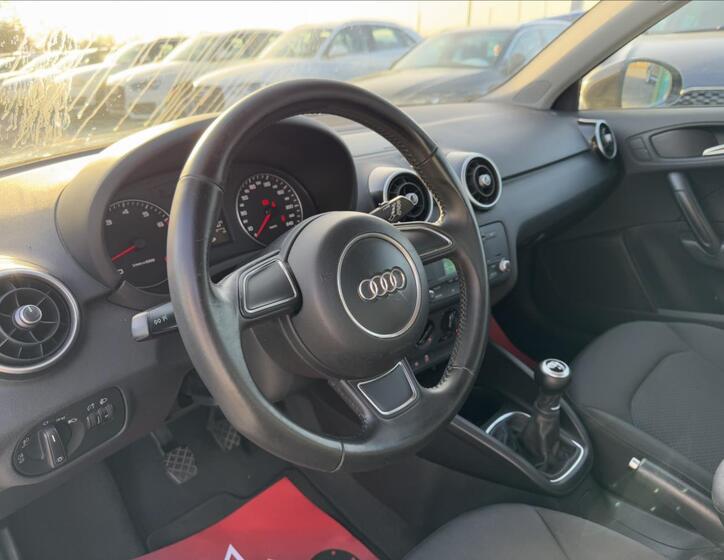 Audi A1 11