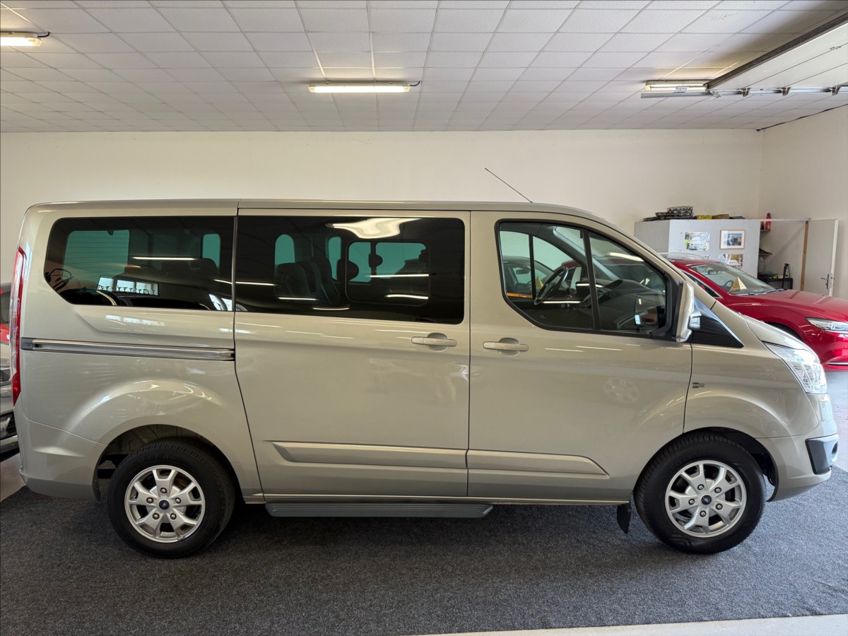 Ford Tourneo Custom