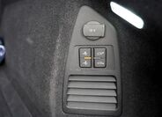 Volkswagen Touareg 14
