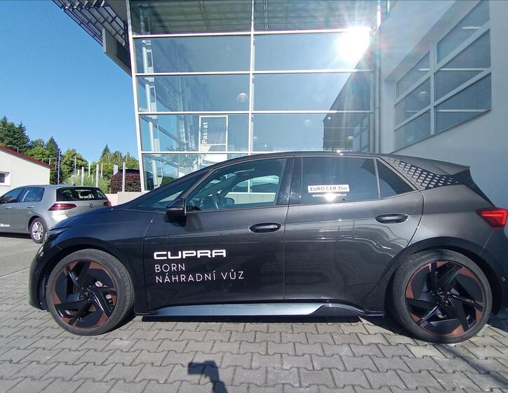 Cupra Born 3