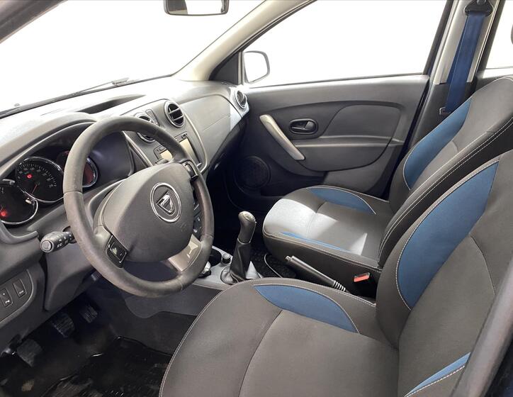 Dacia Logan 5
