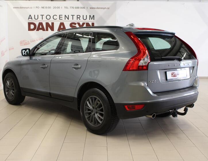 Volvo XC60 6