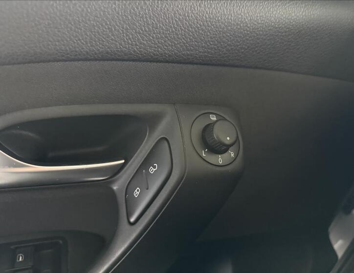 Volkswagen Polo 11