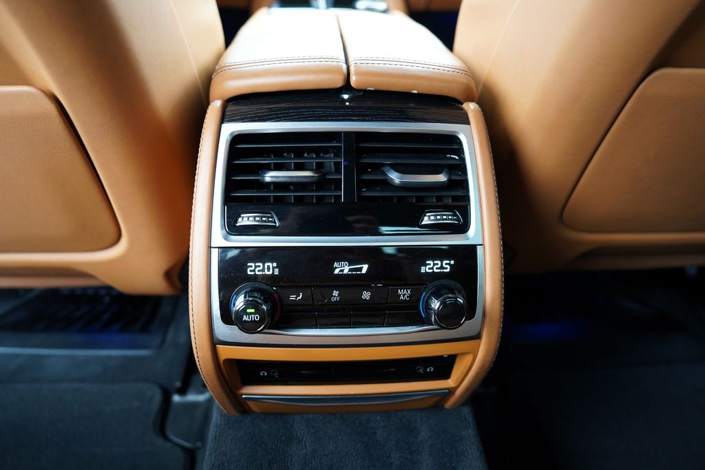BMW Řada 7