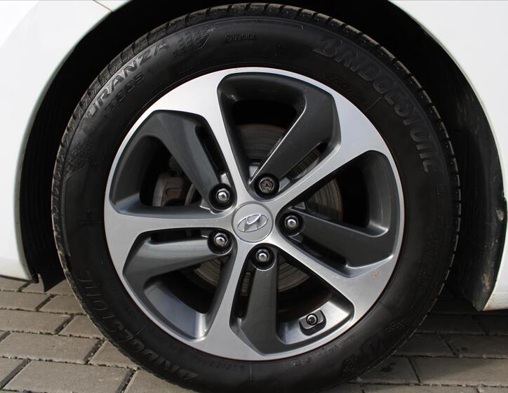 Hyundai i30 9