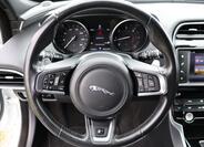 Jaguar XE 18