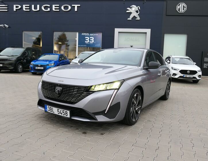Peugeot 308 1