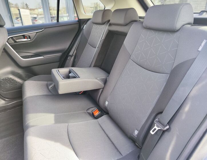 Toyota RAV4 12