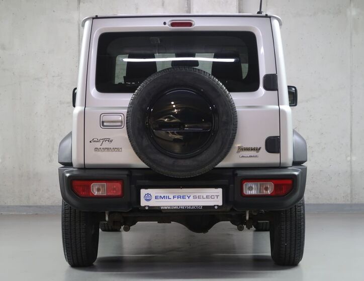 Suzuki Jimny 6