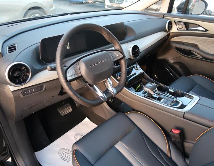 Dongfeng U-Tour 9