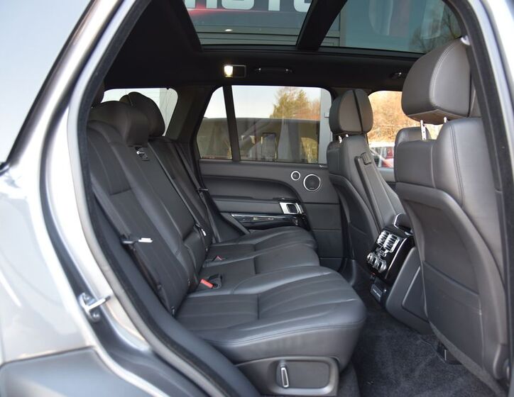 Land Rover Range Rover 24